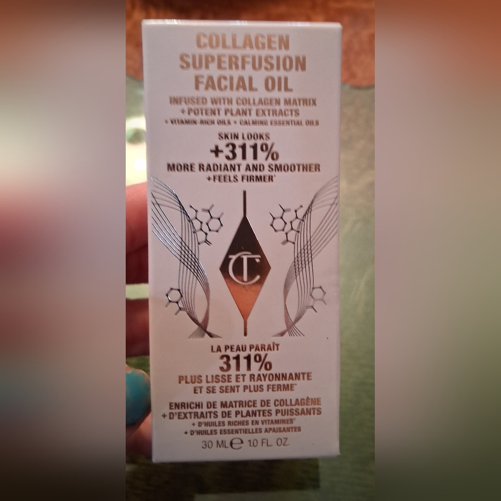 Charlotte Tilbury Collagen superfusion facial oil. 30ml NIB - Picture 7 of 8
